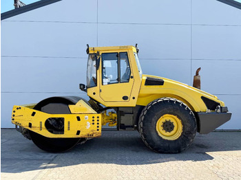 Rullija BOMAG BW213DH-4