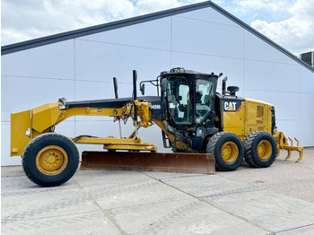 Teehöövel CATERPILLAR 140M