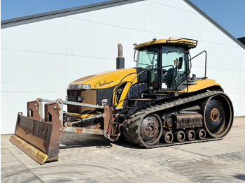 Linttraktor CATERPILLAR