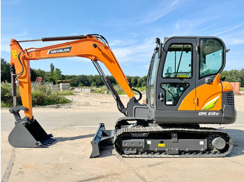 Miniekskavaator DOOSAN DX60