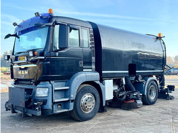 Tänavapühkimismasin MAN TGS 18.320