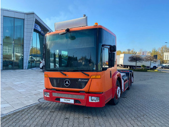 Kabiinišassiiga veoauto MERCEDES-BENZ Econic 2628