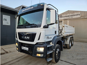 Kallurauto MAN TGS 26.460