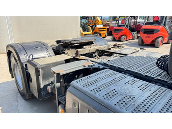 Sadulveok Mercedes-Benz Arocs 1845 HAD 4X4 tractor unit - tipp. hydraulics - retarder: pilt 4