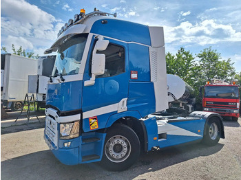 Sadulveok RENAULT T 520