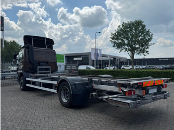 Kabiinišassiiga veoauto DAF CF65 220: pilt 4