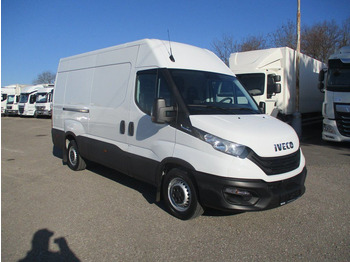 Kaubik IVECO Daily 35s16