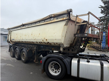 Kallur-poolhaagis SCHMITZ SKI