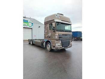 Kabiinišassiiga veoauto DAF XF 105 510