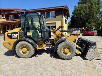 Rataslaadur CATERPILLAR 906H