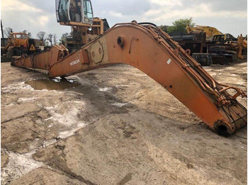 Poom HITACHI