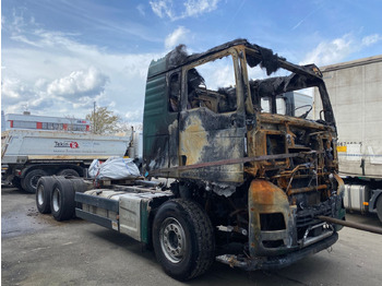 Kabiinišassiiga veoauto MAN TGX 26.580