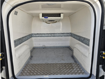 Tarbesõiduk külmik Fiat Doblo chlodnia mroznia carrier +230v   - 18 C  euro5 [ Copy ]: pilt 4