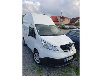 Väike kaubik NISSAN e-NV200