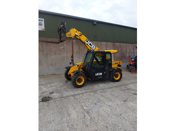 Teleskooplaadur JCB