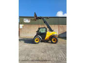 Teleskooplaadur JCB