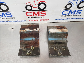 Pealisehitus ja välispind Ford 7610, 6610, 10, 30 Tw Ser Super Q Cab Roof Hinge Pair E4nn94500r69aa: pilt 2