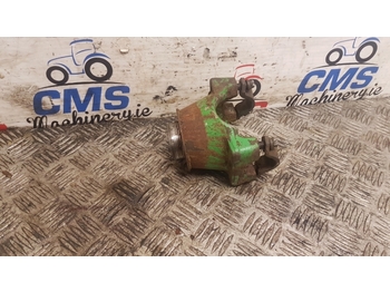 Veovõll - Traktor John Deere 3215, 3220 Front Fwd Drive Shaft Coupling: pilt 3