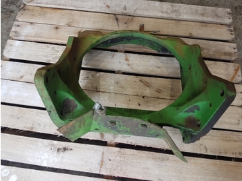Kabiin ja interjöör JOHN DEERE