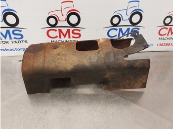 Esitelg - Traktor John Deere 6820, 6020, 6030, 6000, 7330 Drive Shaft Guard L172731: pilt 2