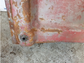 Kütusepaak - Traktor Massey Ferguson 135 Solid Original Fuel Tank 897401m91, 897390m91, 897390m91: pilt 4