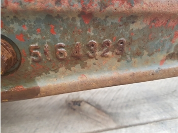 Esitelg - Traktor New Holland 40, Tl, Tla, Td Fiat L 7840 Front Axle Housing Lhs 5164327; 5164328: pilt 5