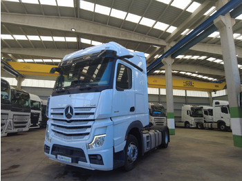 Sadulveok MERCEDES-BENZ Actros 1845