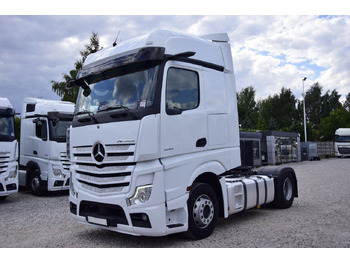 Sadulveok MERCEDES-BENZ Actros 1845
