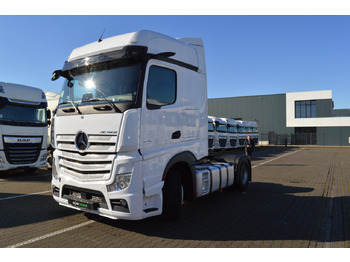 Sadulveok MERCEDES-BENZ Actros 1845