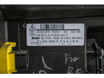 Uus Esituled - Veoauto MERCEDES-BENZ ACTROS MP IV EURO VI XENON HEADLIGHT - FRONT - PASSENGER: pilt 3 Uus Esituled - Veoauto MERCEDES-BENZ ACTROS MP IV EURO VI XENON HEADLIGHT - FRONT - PASSENGER: pilt 3