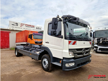 Kabiinišassiiga veoauto MERCEDES-BENZ Atego