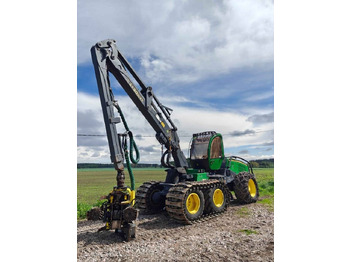 Metsakoristaja JOHN DEERE
