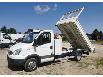 Tarbesõiduk kallur IVECO Daily 35C15