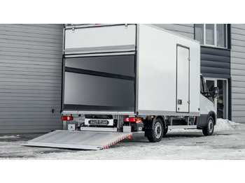 Uus Tarbesõiduk furgoon IVECO Iveco Daily IVECO 35S18HA8 r.o.4100: pilt 3
