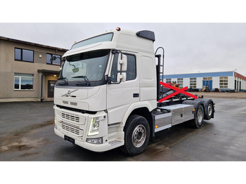 Kabiinišassiiga veoauto VOLVO FM 460