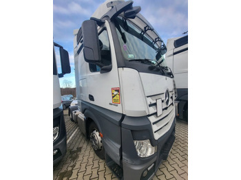 Sadulveok MERCEDES-BENZ Actros 1845