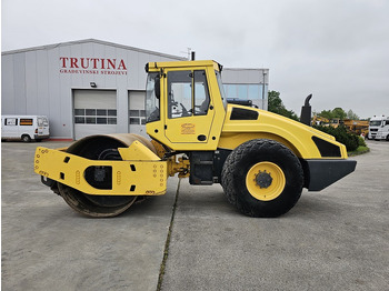 Tihendaja BOMAG BW213DH-4