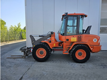 Rataslaadur VOLVO L30G: pilt 2