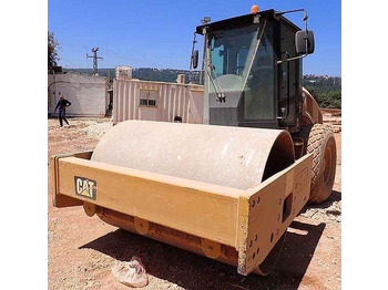 Vibraatorplaat CATERPILLAR CS64B