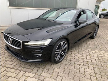 Sedaan VOLVO