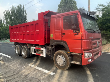 Kallurauto SINOTRUK HOWO