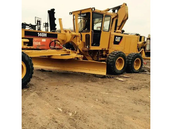Teehöövel CATERPILLAR 140H