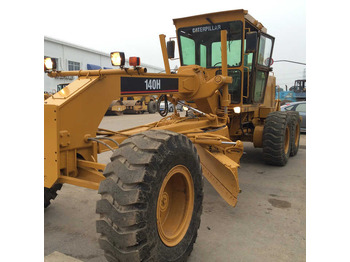 Teehöövel CATERPILLAR 140H