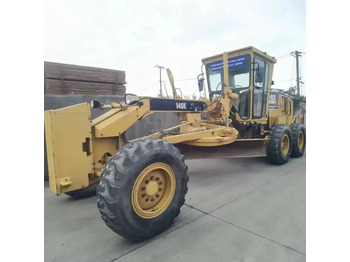 Teehöövel CATERPILLAR 140K