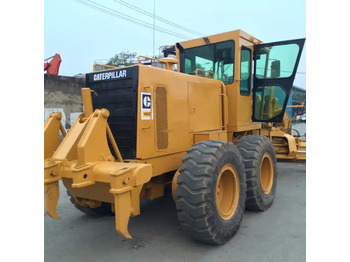 Teehöövel CATERPILLAR 140H