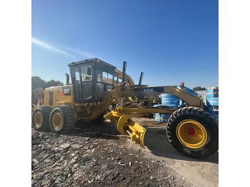 Teehöövel CATERPILLAR 140G