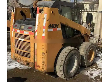 Kompaktlaadur CASE