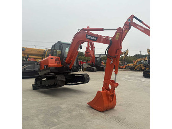 Lintekskavaator DOOSAN DX60-9C