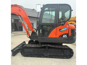 Lintekskavaator DOOSAN DX60
