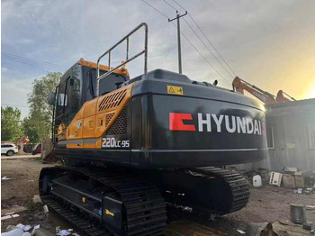 Ekskavaator Used Good Quality Excavator Korea Hyundai 225LC-9T 225Lc-7 220LC-9S 150Lc-7 Good Quality for Sale at Low Price: pilt 2